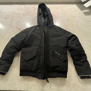Brand new never worn Canada goose